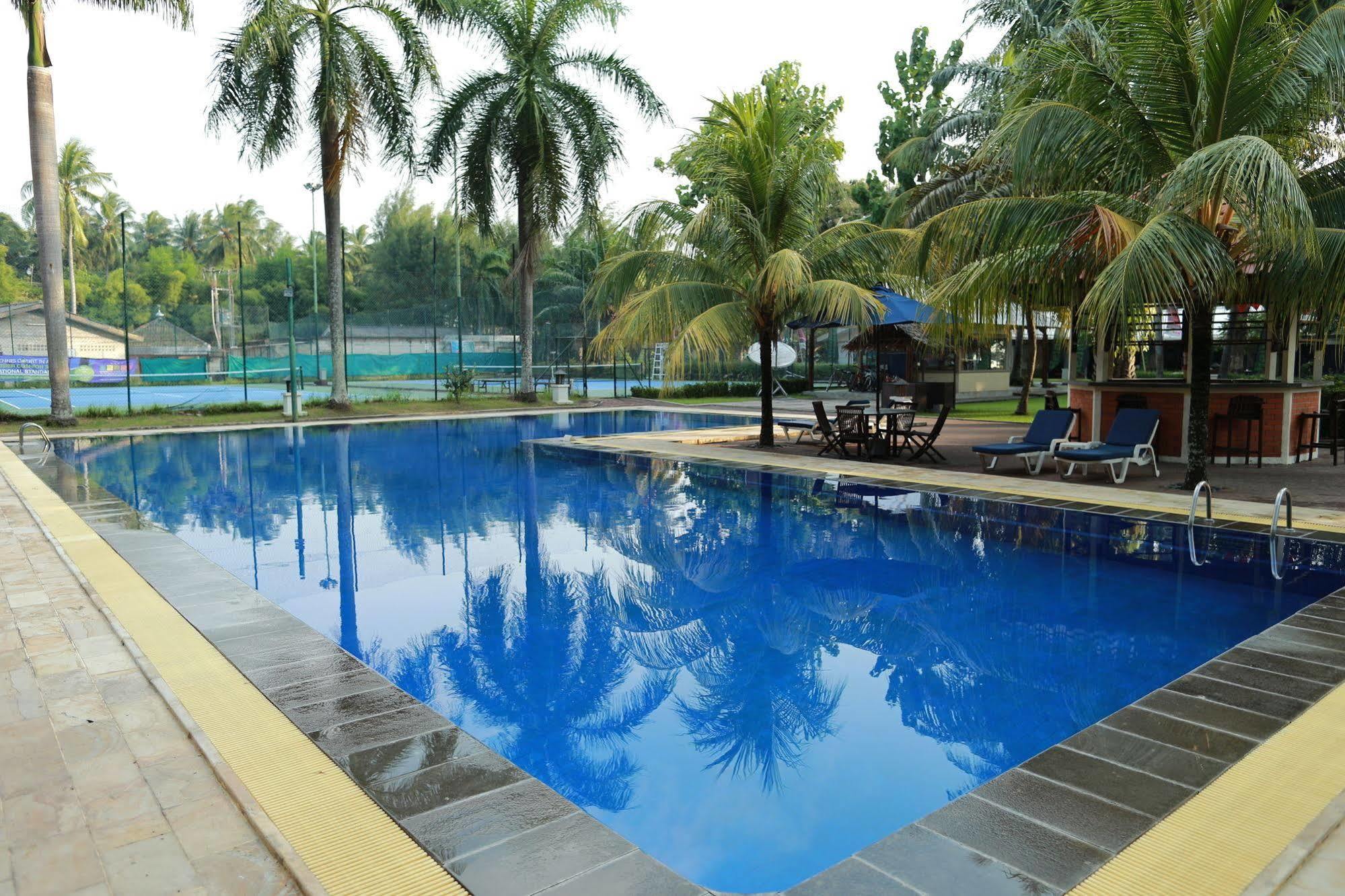 Sanghyang Indah Spa Resort Anyer Εξωτερικό φωτογραφία
